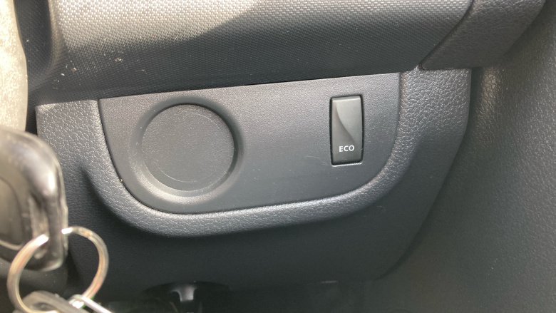 Dacia Sandero 0.9 TCe Essential 5dr Petrol Hatchback